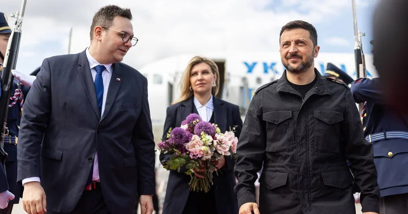 Zelenski Çexiyaya getdi FOTO