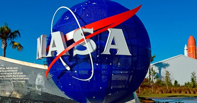 Tramp NASA nın 2026 cı il üçün maliyyəsini kəsir