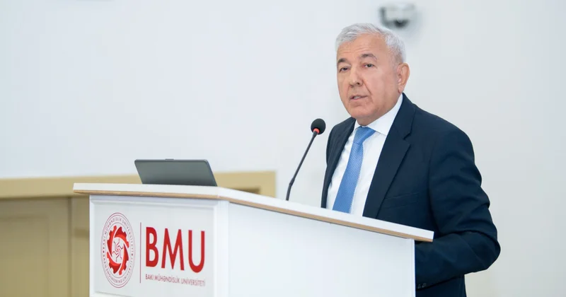 BMU nun rektoru abituriyentlərlə görüşdü FOTOLAR