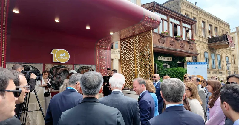 AzerGold”un qızıl və gümüş məhsulları Beynəlxalq Xalça Festivalında nümayiş olunub