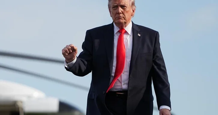 Трамп пригрозил стереть иранцев с лица земли при ударах по кораблям США
