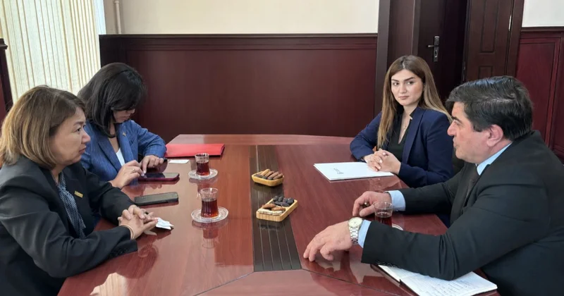 Qazaxıstanın Torayğırov Universitetinin nümayəndə heyəti BDU da olub
