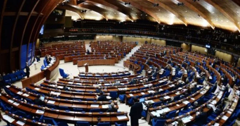 İkili standartlar Avropa Parlamentinin və AŞPA nın simasızlığı