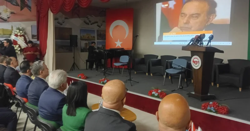 Ulu Öndər Heydər Əliyevin xatirəsi Ankarada ehtiramla yad edilib