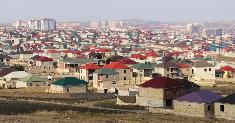 Bakıda bu evlər “su qiymətinə” düşdü