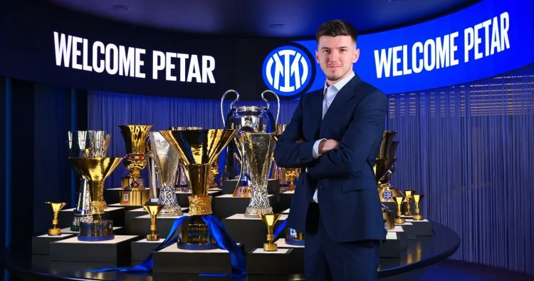 İnter 21 yaşlı futbolçunu heyətinə qatdı RƏSMİ