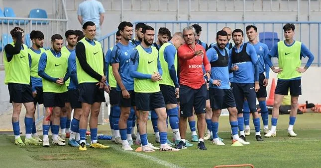 Millimiz məşqə çıxdı Şəkillər