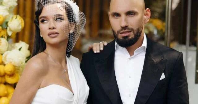 Kseniya Borodina və Nikolay Serdyukov evləndilər...