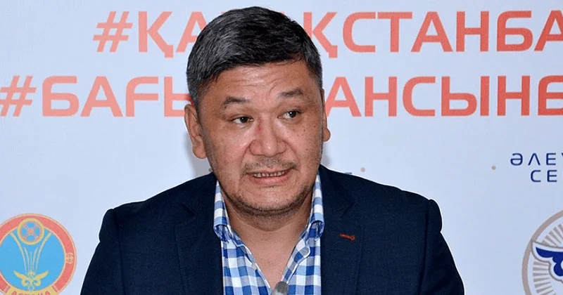 Шораев: Казахстану пора повторить смелый шаг Азербайджана закрыть Русский дом и Спутник