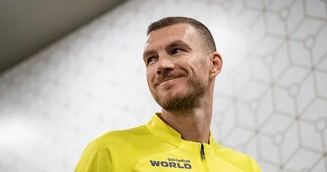 Dzeko hansı ölkəyə gedir?