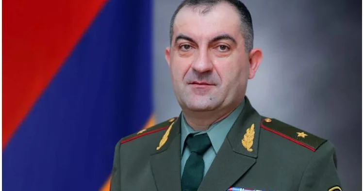 General Ermənistan Azərbaycan sərhədindəki vəziyyətdən danışdı