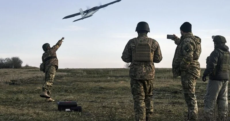 Britaniya Ukraynaya tədarük etdiyi pilotsuz təyyarələrin sayını 10 dəfə artırır