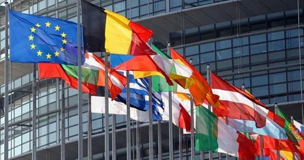ЕС направит сотни млрд на оборонные расходы