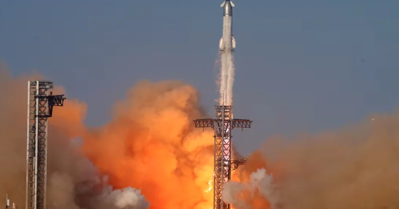 İlon Mask bu il “SpaceX”in gəlirlərinin təqribən 15,5 milyard dollar olacağını proqnozlaşdırır