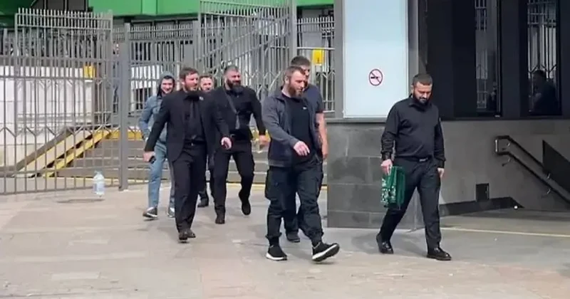Moskvada müsəlmanları təhqir edən erməninin oğurlanmasında şübhəli bilinənlər azadlığa buraxıldılar