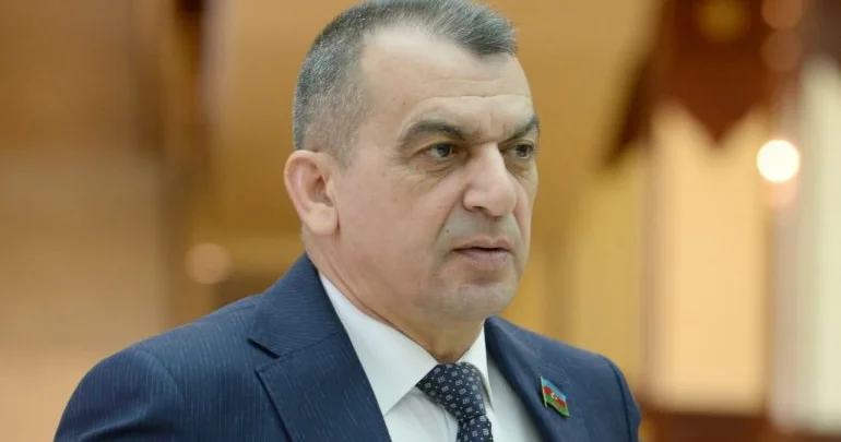 Yeni strateji inkişaf mərhələsi: Dayanıqlı inkişaf, təhlükəsizlik, qlobal tərəfdaşlıq ŞƏRH