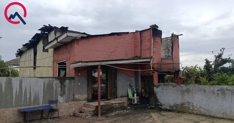Ana ata və iki övladının öldüyü evdən fotolar