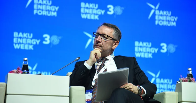 MVM работает над заключением долгосрочного контракта с SOCAR гендиректор