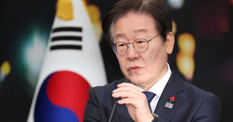 Cənubi Koreyanın yeni prezidenti köhnə hökumətin istefasını qəbul etməyib