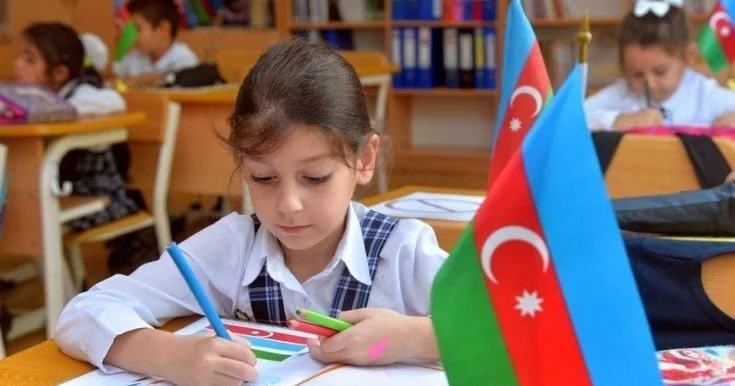 Bu məktəblər distant təhsilə keçir Siyahı