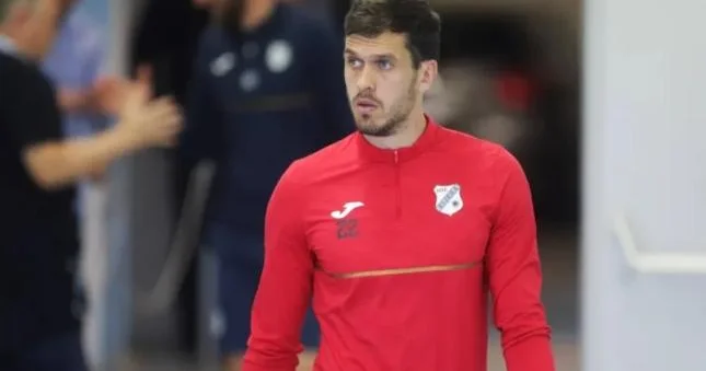 Qarabağ DÇ 2026 ya yollanacaq futbolçunu transfer edir
