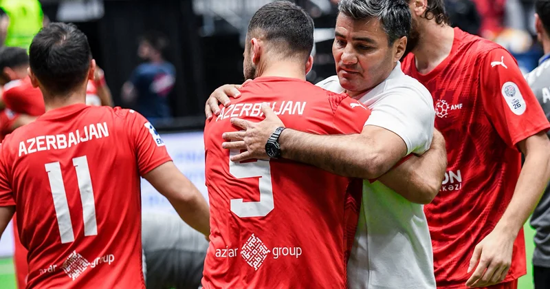 “Bizim millimiz müdafiə futbolu oynamır”