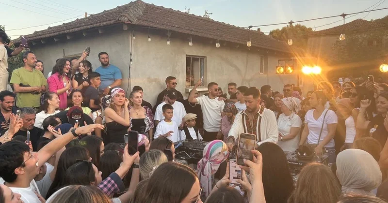Dünyaca məşhur DJ doğulduğu kənddə konsert verdi VİDEO
