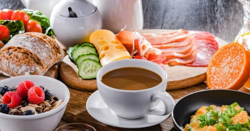 Yüksək xolesterin zamanı ən zərərli səhər yeməyi Yumurta deyil...