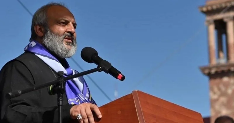 Ermənistanda qiyamçı keşiş Baqrat ev dustaqlığına buraxılıb