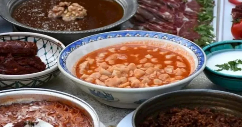 Dünyanın ən yaxşı 10 ənənəvi yeməyi açıqlandı SİYAHI