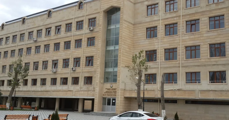 Bakı Texniki Kollecinə müəllim tələb olunur