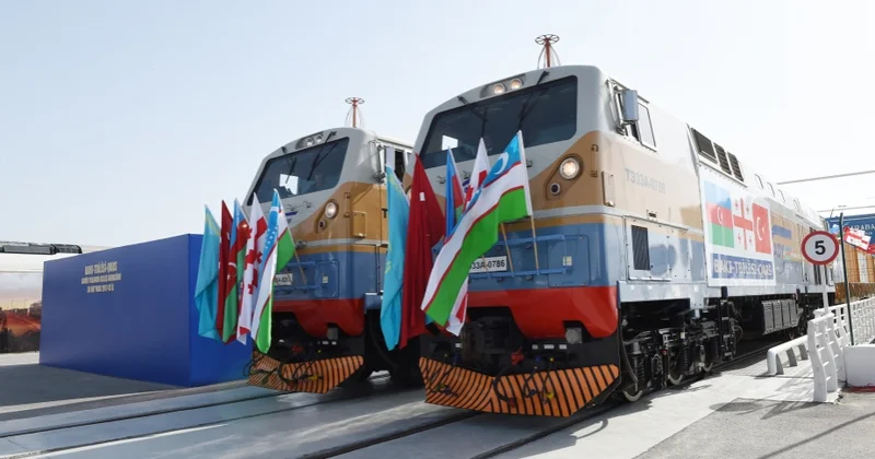 Siyasi şərhçi: Bakı Tbilisi Qars layihəsi Avrasiyada yeni iqtisadi və logistika əlaqələri formalaşdırır