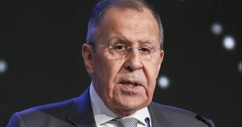 Lavrov: BƏƏ ilə İran arasında dialoq istənilən halda baş tutacaq
