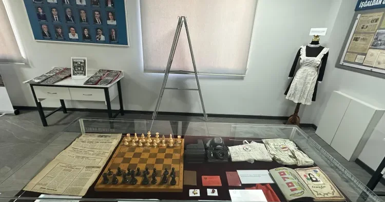 Gecikmiş albom, 40 illik dəftər Laçın məktəbinin muzeyi birinci oldu FOTO