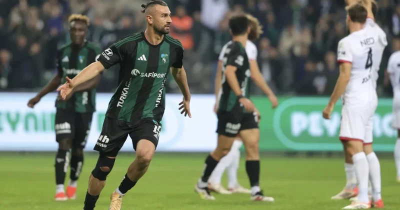Serdar Dursun “Kocaelispor”dan ayrıldı RƏSMİ