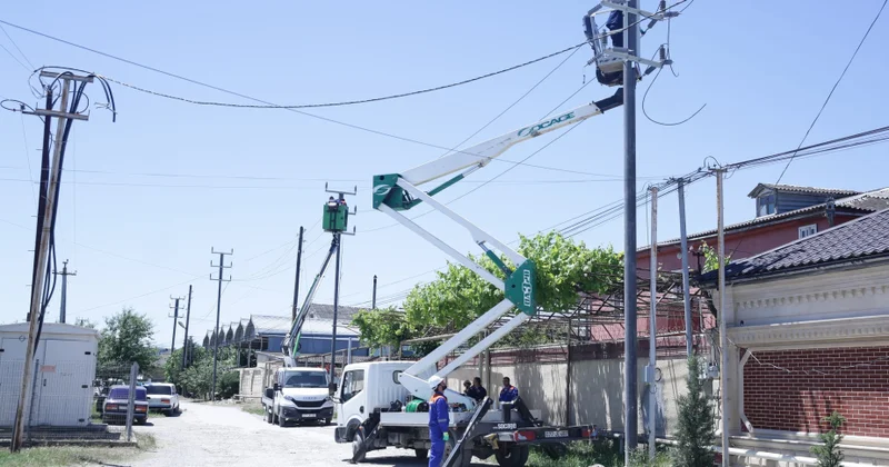 Xaçmazın bir sıra yaşayış məntəqələrində elektrik təsərrüfatı yenilənir