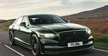 Bentley in yeni flaqman avtomobili təqdim edildi…