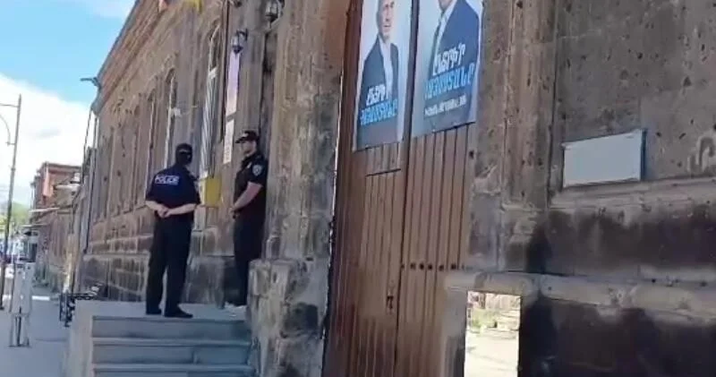 Рейд на офисы и квартиры дашнаков в Гюмри ВИДЕО