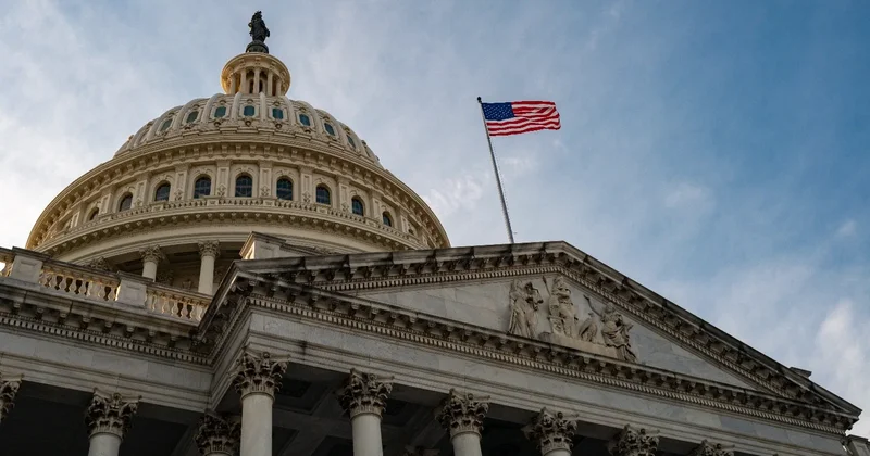 Tramp üçün gözlənilməz zərbə: Konqres İranla müharibənin məhdudlaşdırılmasına səs verdi “Reuters“
