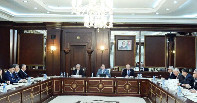 Daha 4 məsələ parlamentin plenar iclasına tövsiyə edilib