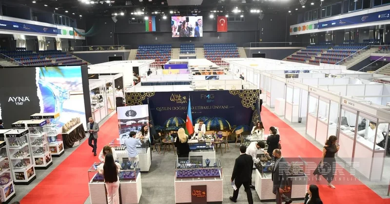 В Баку проходит ювелирная выставка Azerbaijan Jewelry Show