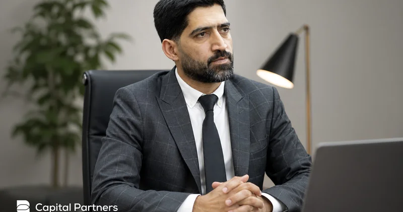 İkram Səfərəliyev: “Bu gün insanlar yalnız maliyyə xidmətlərindən istifadə etmir, iqtisadi dəyərin formalaşmasında iştirakçıya çevrilirlər”