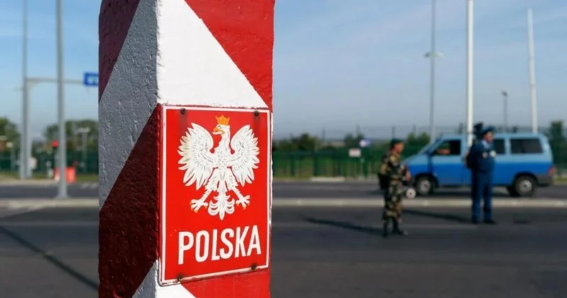Polşa iki ölkə ilə hava hərəkətini məhdudlaşdırdı