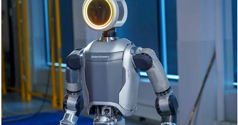 “Hyundai” də insanabənzər robotlarla işləyəcək