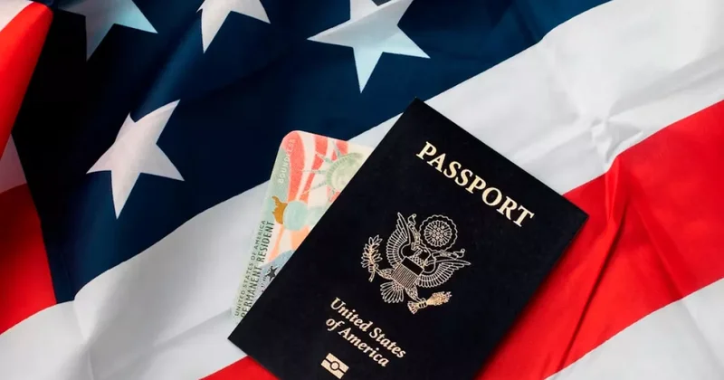 В США хотят лишать гражданства по закону, позволявшему выдворять нацистов