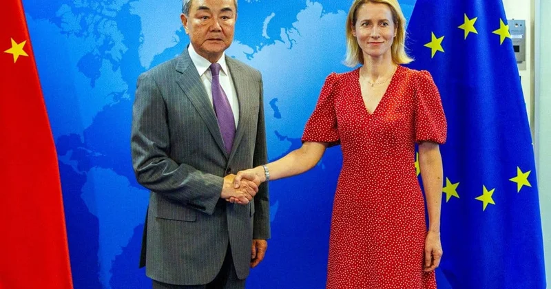 XİN rəhbəri Çinin Rusiyanın məğlubiyyətini istəmədəyini Kallasın diqqətinə çatdırıb