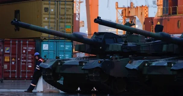 Polşa Cənubi Koreyadan 180 ədəd K2 tankı alır