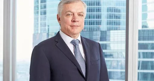 “Transneft”in vitse prezidenti Andrey Bədəlov pəncərədən yıxılaraq ölüb