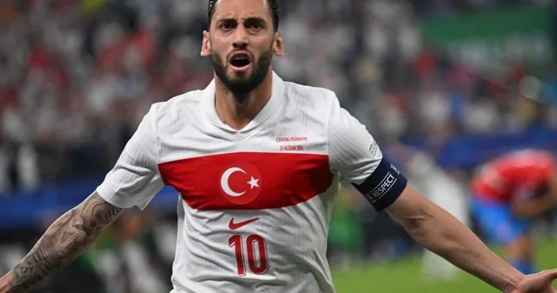 Qalatasaraya ya bu yay, ya da heç vaxt Hakan Çalhanoğlu
