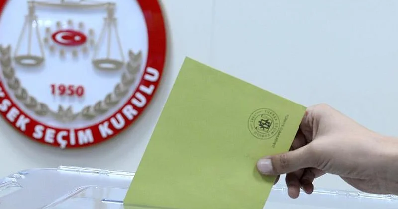 Türkiyənin 32,5 faizi heç bir partiyaya inanmır SORĞU